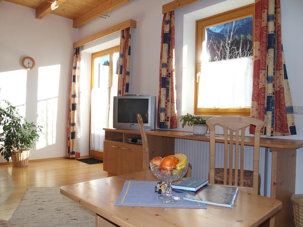 Bauernhof Ober Apartamento Birnbaum Exterior foto